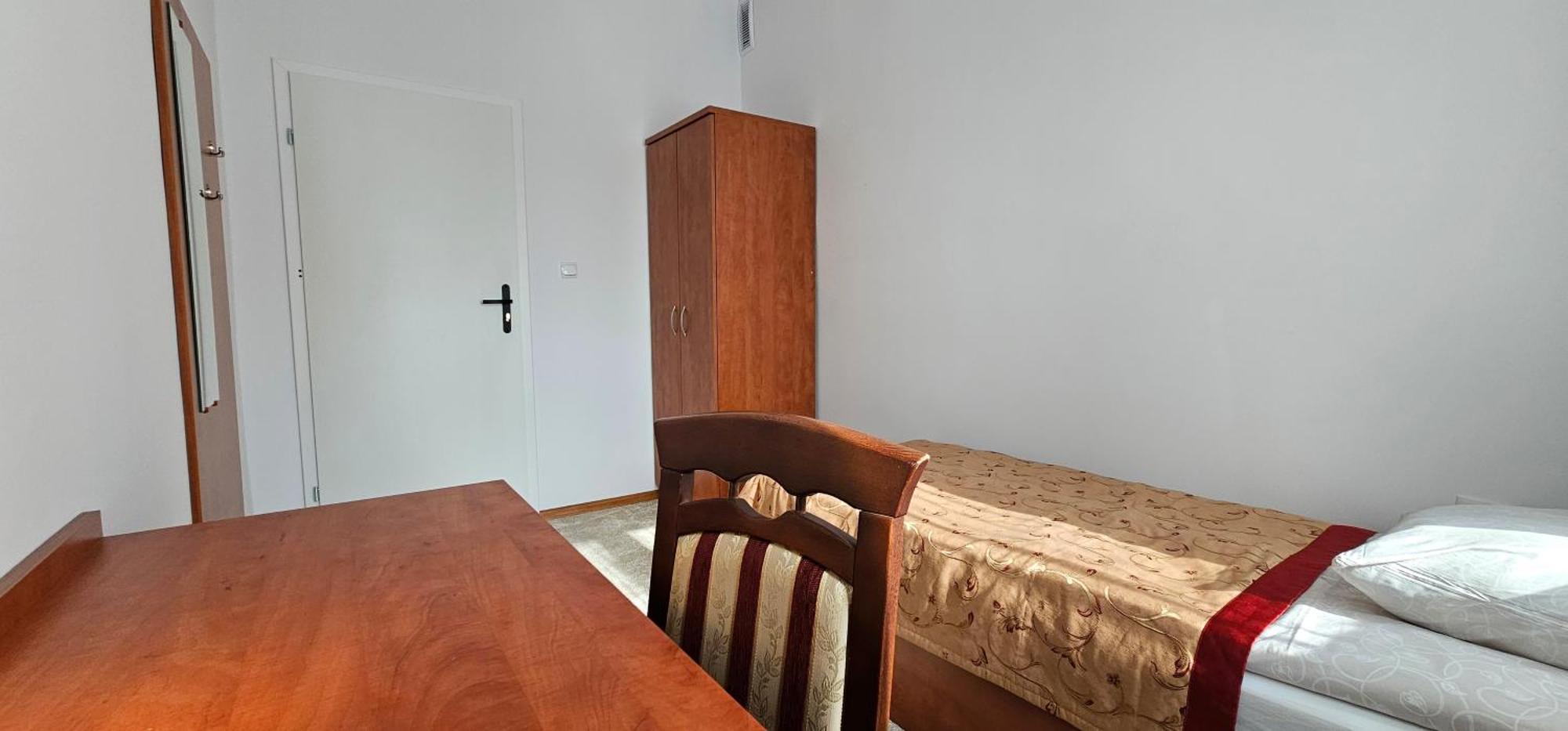 Rest Hostel Airport Modlin Nowy Dwor Mazowiecki Bagian luar foto
