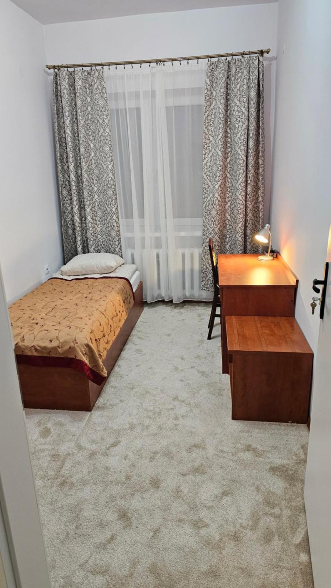 Rest Hostel Airport Modlin Nowy Dwor Mazowiecki Bagian luar foto