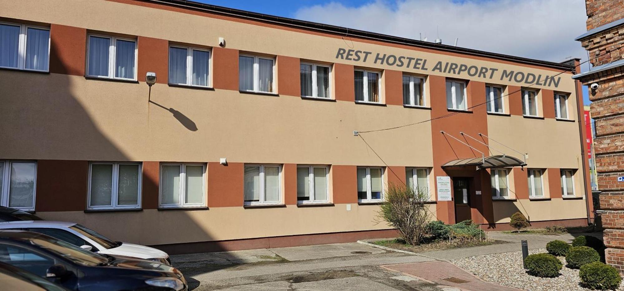 Rest Hostel Airport Modlin Nowy Dwor Mazowiecki Bagian luar foto