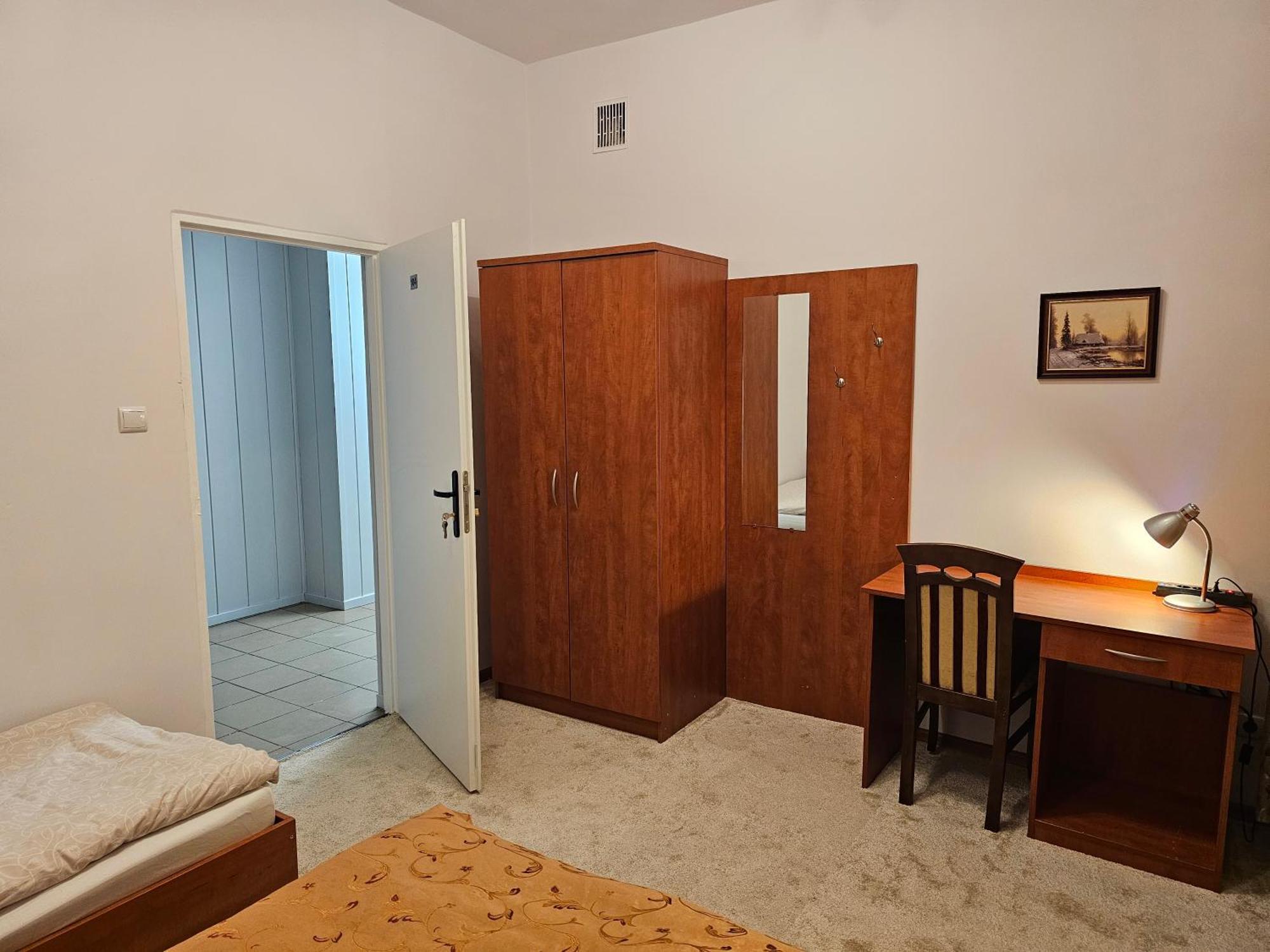 Rest Hostel Airport Modlin Nowy Dwor Mazowiecki Bagian luar foto